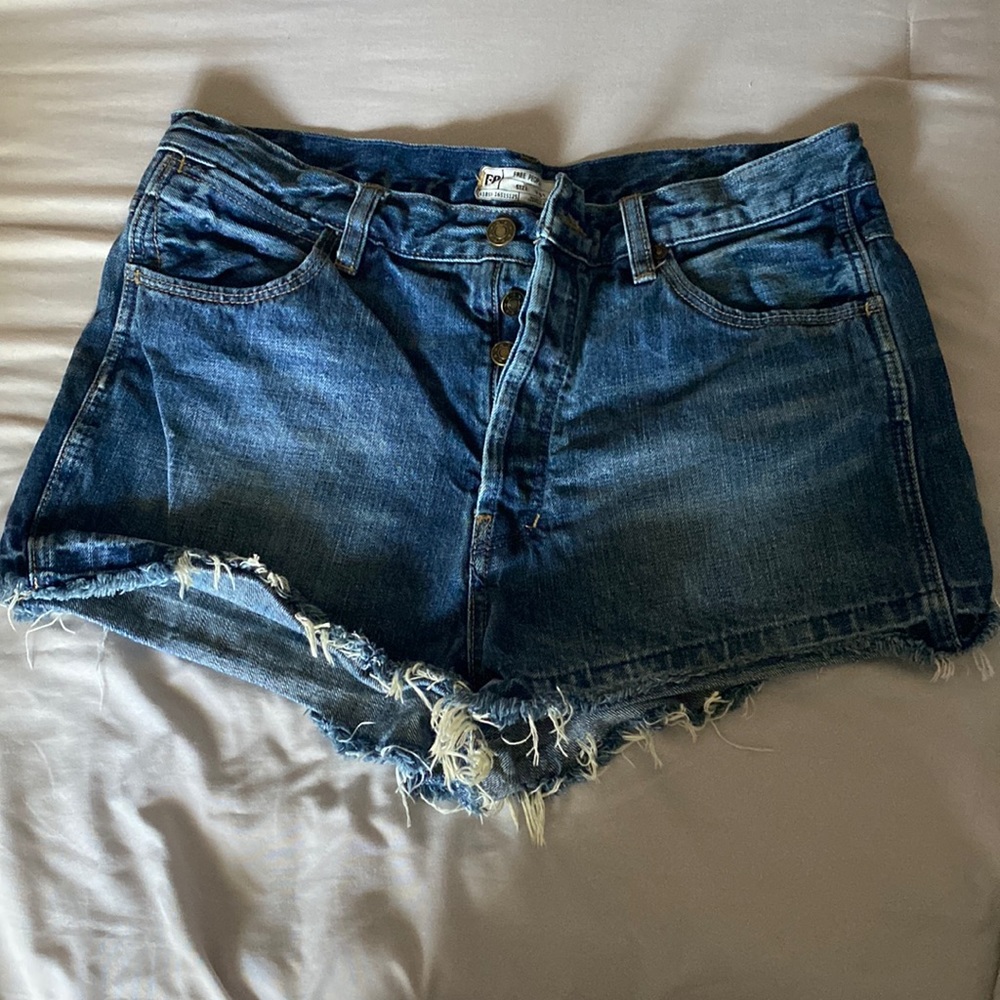 Free People Womens cut off shorts